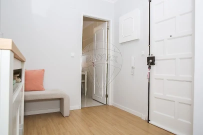 Apartamento T3 para Venda em Castanheira do Ribatejo e Cachoeiras