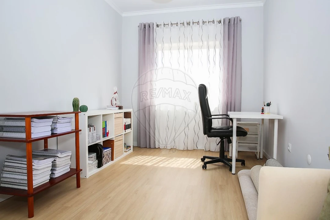 Apartamento T3 para Venda em Castanheira do Ribatejo e Cachoeiras Foto 40