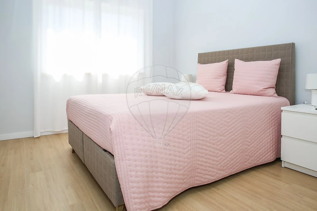 Apartamento T3 para Venda em Castanheira do Ribatejo e Cachoeiras Foto 23