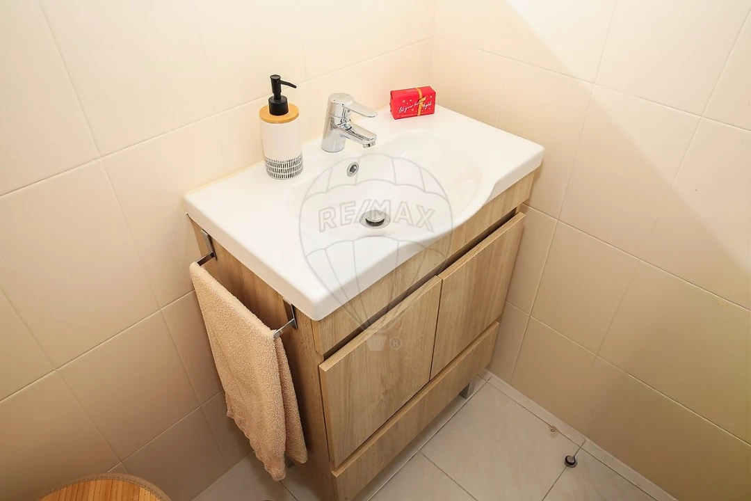 Apartamento T3 para Venda em Castanheira do Ribatejo e Cachoeiras Foto 36