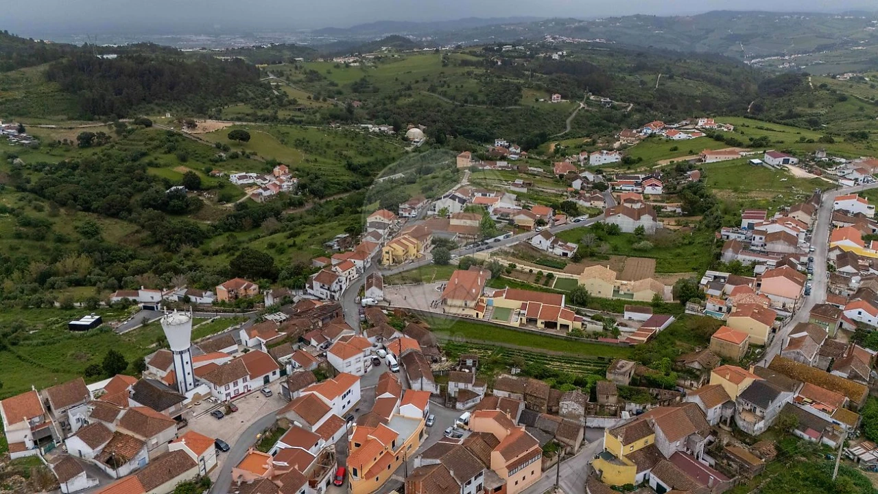 Moradia T2 para Venda em Meca Foto 17