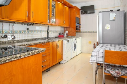 Apartamento T3 para Venda em Azambuja