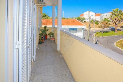 Apartamento T3 para Venda em Azambuja