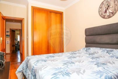 Apartamento T3 para Venda em Azambuja