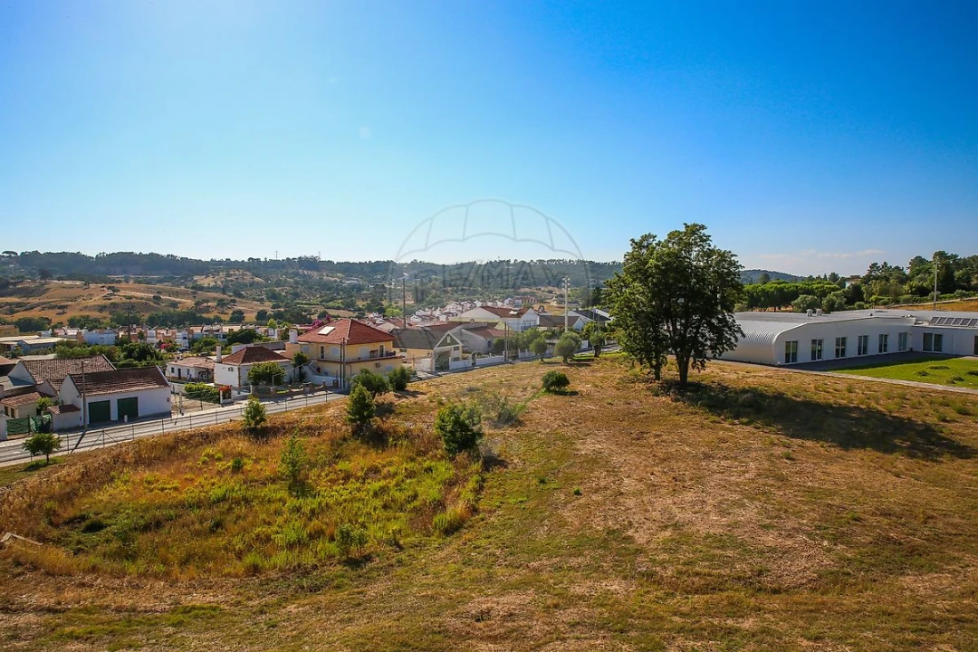 Apartamento T3 para Venda em Azambuja Foto 13