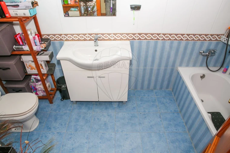 Apartamento T3 para Venda em Azambuja Foto 23