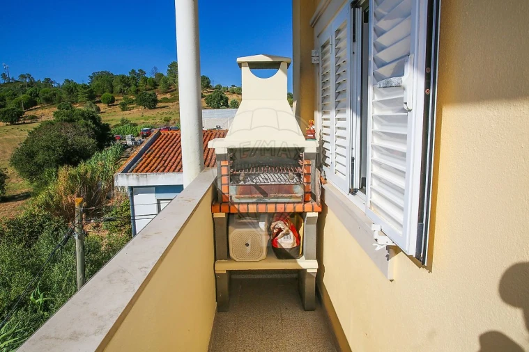 Apartamento T3 para Venda em Azambuja Foto 12