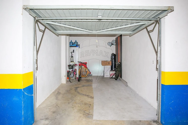 Apartamento T3 para Venda em Azambuja Foto 28