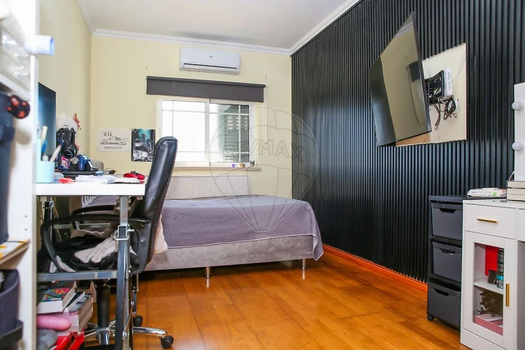 Apartamento T3 para Venda em Azambuja Foto 18