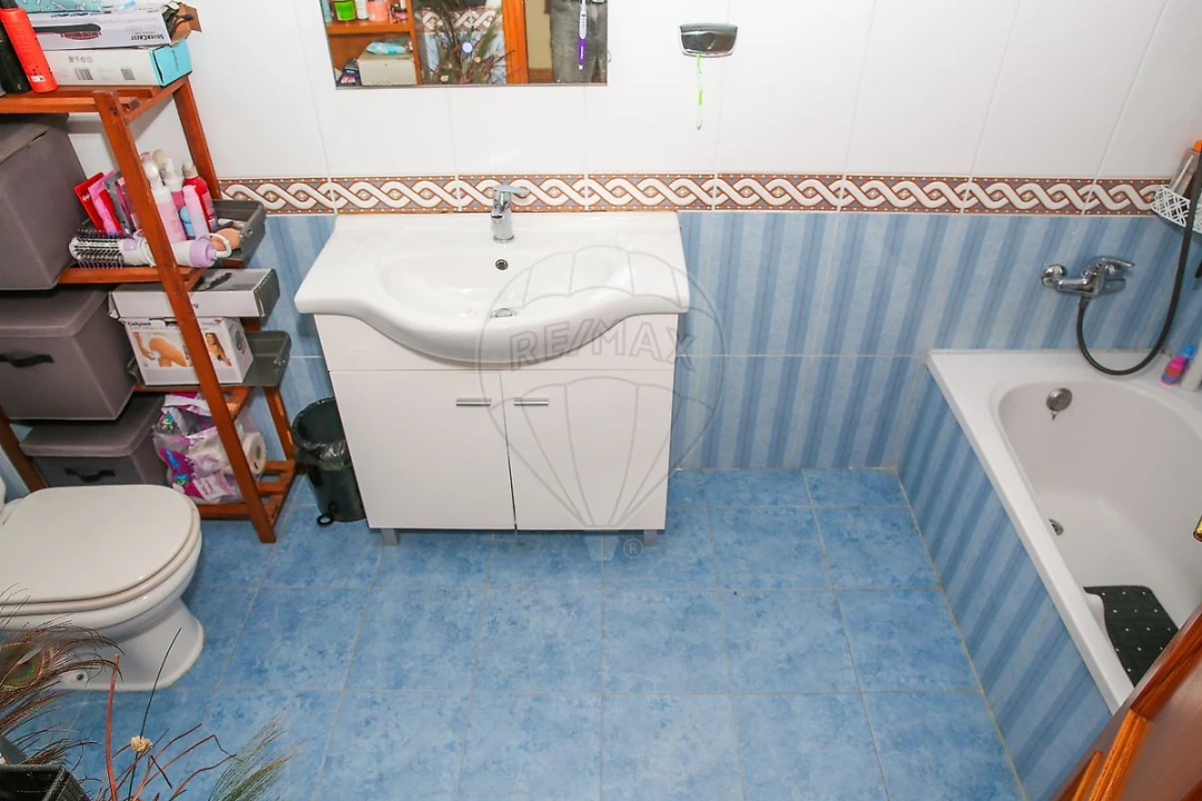 Apartamento T3 para Venda em Azambuja Foto 23