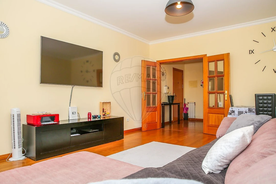 Apartamento T3 para Venda em Azambuja Foto 5
