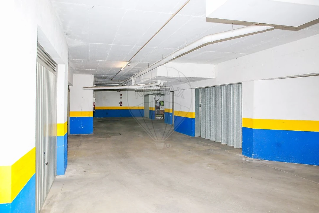 Apartamento T3 para Venda em Azambuja Foto 27