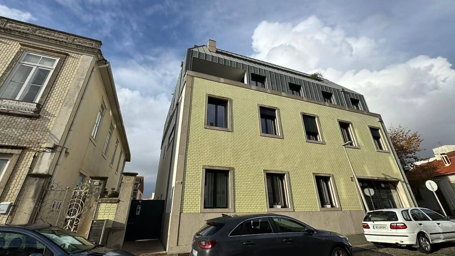 Apartamento T1 para Venda em Espinho Foto 14