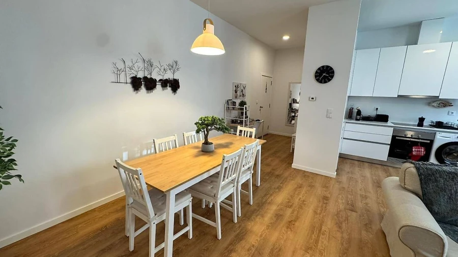 Apartamento T1 para Venda em Espinho Foto 3