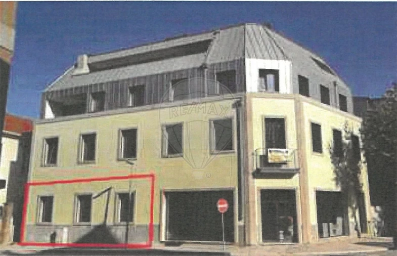Apartamento T1 para Venda em Espinho Foto 13