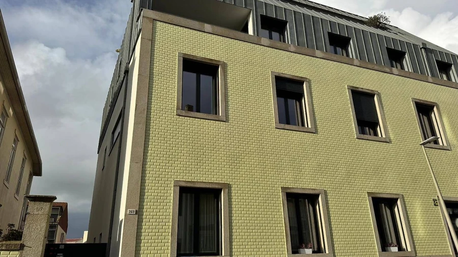 Apartamento T1 para Venda em Espinho Foto 17