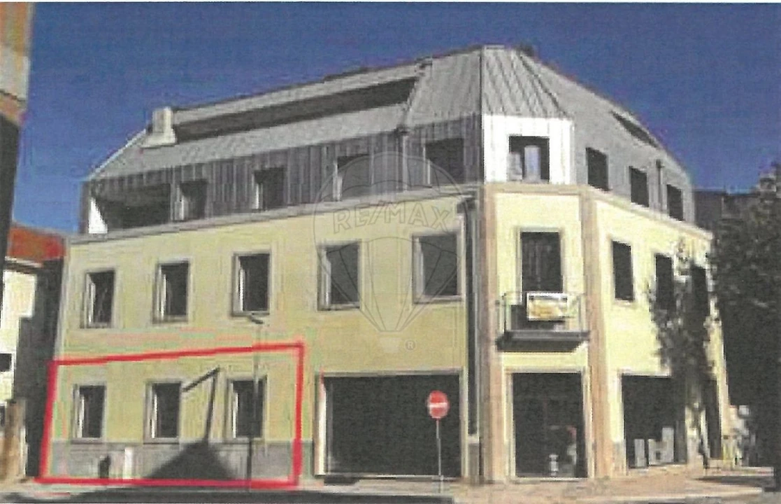 Apartamento T1 para Venda em Espinho Foto 13