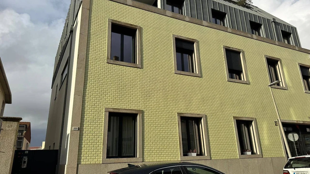 Apartamento T1 para Venda em Espinho Foto 18