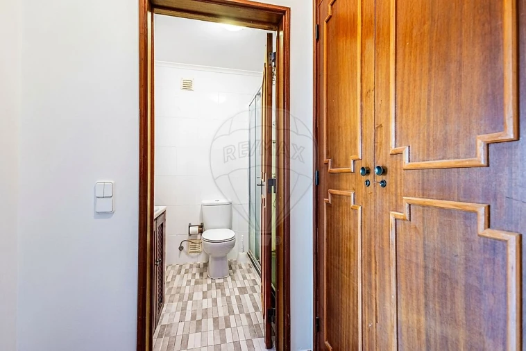 Apartamento T1 para Venda em Cascais e Estoril Foto 16