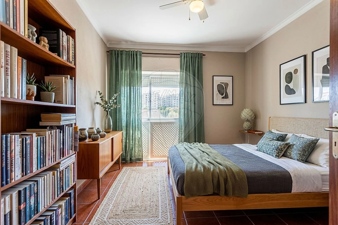 Apartamento T1 para Venda em Cascais e Estoril Foto 2