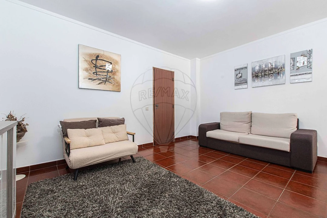 Apartamento T3 para Venda em Carregado e Cadafais Foto 21