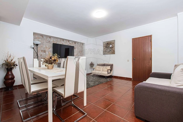 Apartamento T3 para Venda em Carregado e Cadafais Foto 20