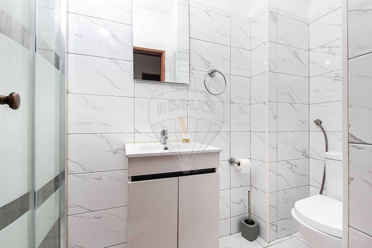 Apartamento T3 para Venda em Carregado e Cadafais Foto 15