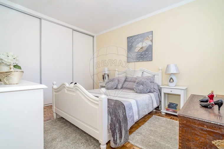 Apartamento T2 para Venda em Buarcos Foto 9