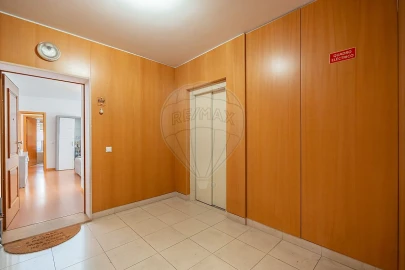 Apartamento T2 para Venda em São Martinho do Bispo e Ribeira de Frades