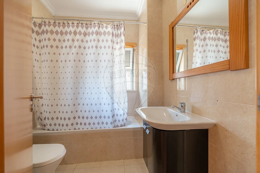 Apartamento T2 para Venda em São Martinho do Bispo e Ribeira de Frades Foto 10
