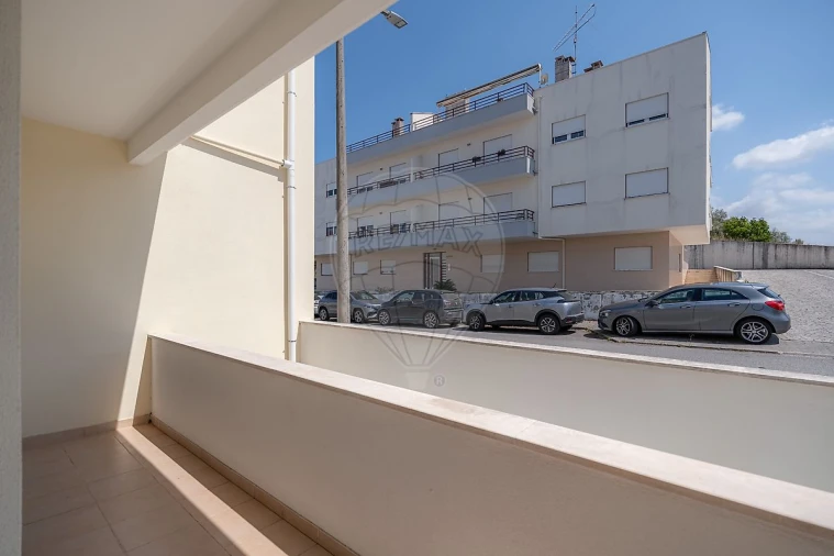 Apartamento T2 para Venda em São Martinho do Bispo e Ribeira de Frades Foto 7