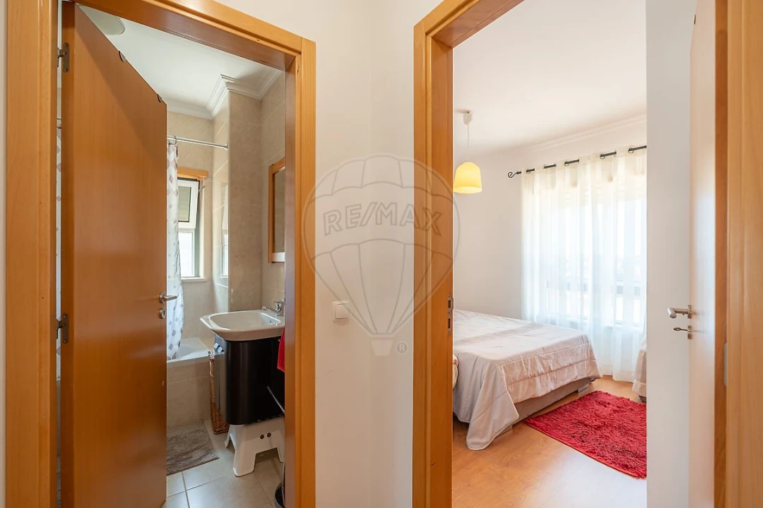 Apartamento T2 para Venda em São Martinho do Bispo e Ribeira de Frades Foto 20