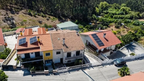 Moradia T6 para Venda em Trouxemil e Torre de Vilela
