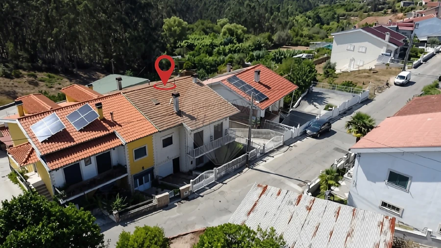 Moradia T6 para Venda em Trouxemil e Torre de Vilela