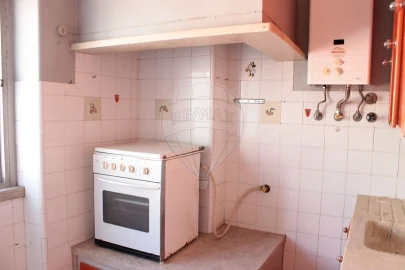Apartamento T2 para Venda em Campo de Ourique