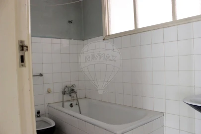 Apartamento T2 para Venda em Campo de Ourique