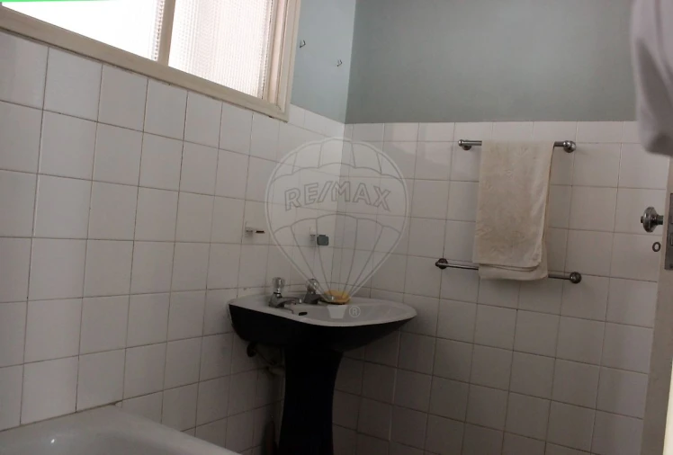Apartamento T2 para Venda em Campo de Ourique Foto 11