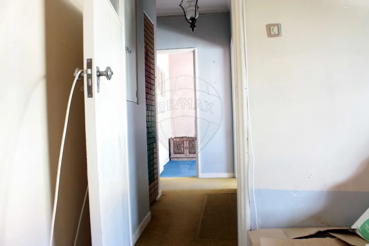 Apartamento T2 para Venda em Campo de Ourique Foto 7