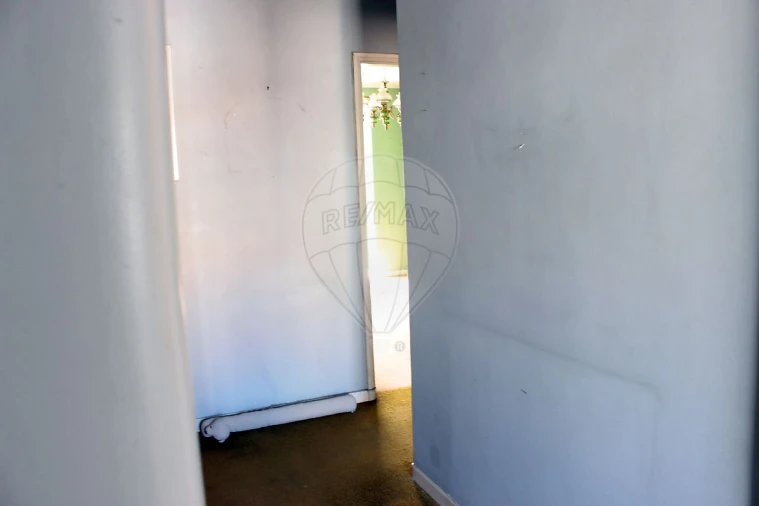 Apartamento T2 para Venda em Campo de Ourique Foto 9