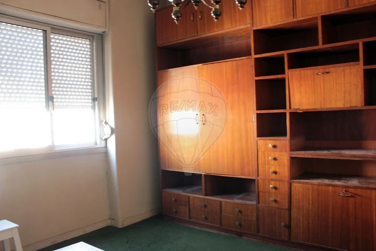 Apartamento T2 para Venda em Campo de Ourique Foto 8