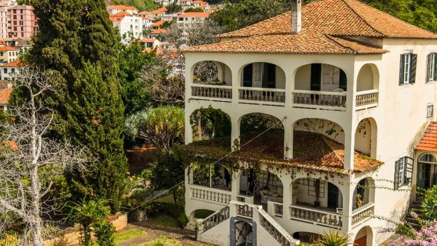 Moradia T6 para Venda em Funchal (Santa Luzia)