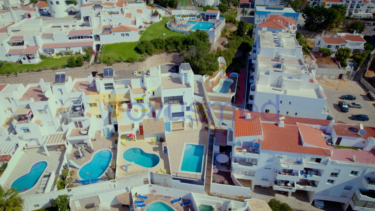 Moradia T3 para Venda em Albufeira e Olhos de Água Foto 53
