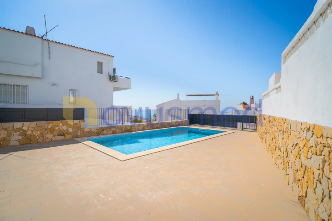 Moradia T3 para Venda em Albufeira e Olhos de Água Foto 13