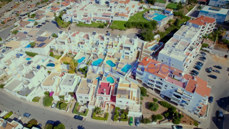 Moradia T3 para Venda em Albufeira e Olhos de Água Foto 50