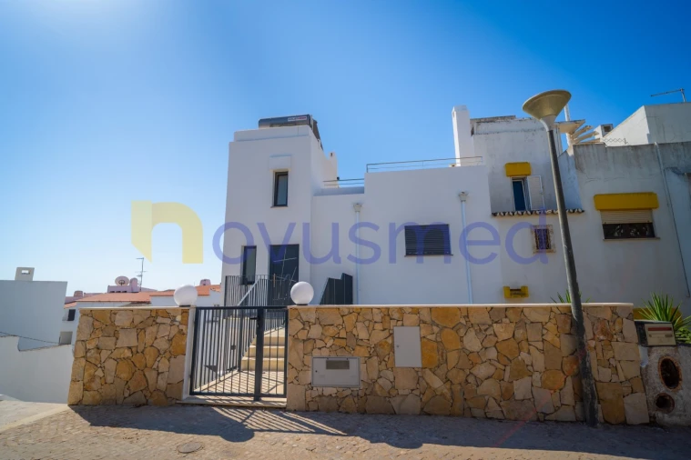 Moradia T3 para Venda em Albufeira e Olhos de Água Foto 6