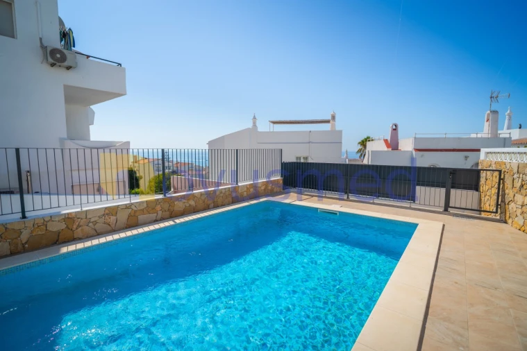 Moradia T3 para Venda em Albufeira e Olhos de Água Foto 11