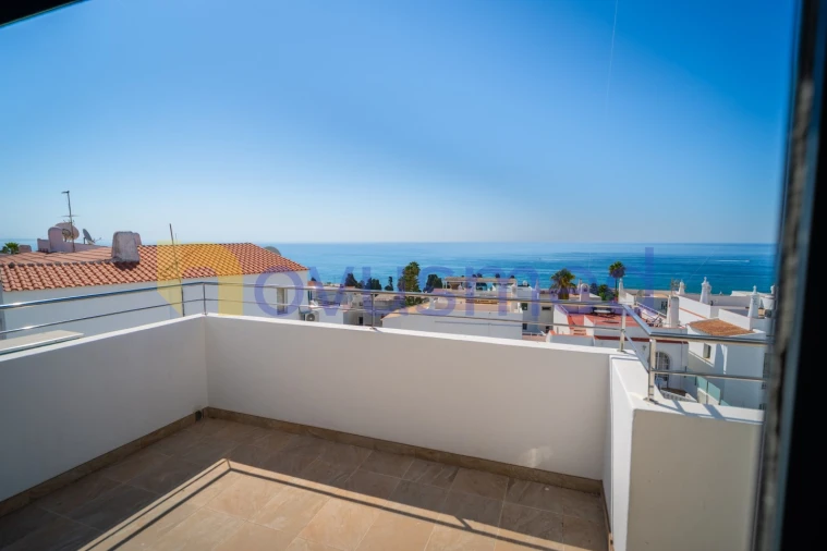 Moradia T3 para Venda em Albufeira e Olhos de Água Foto 31