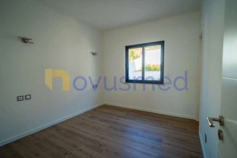 Moradia T3 para Venda em Albufeira e Olhos de Água Foto 37