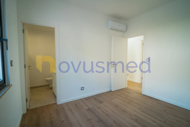Moradia T3 para Venda em Albufeira e Olhos de Água Foto 38