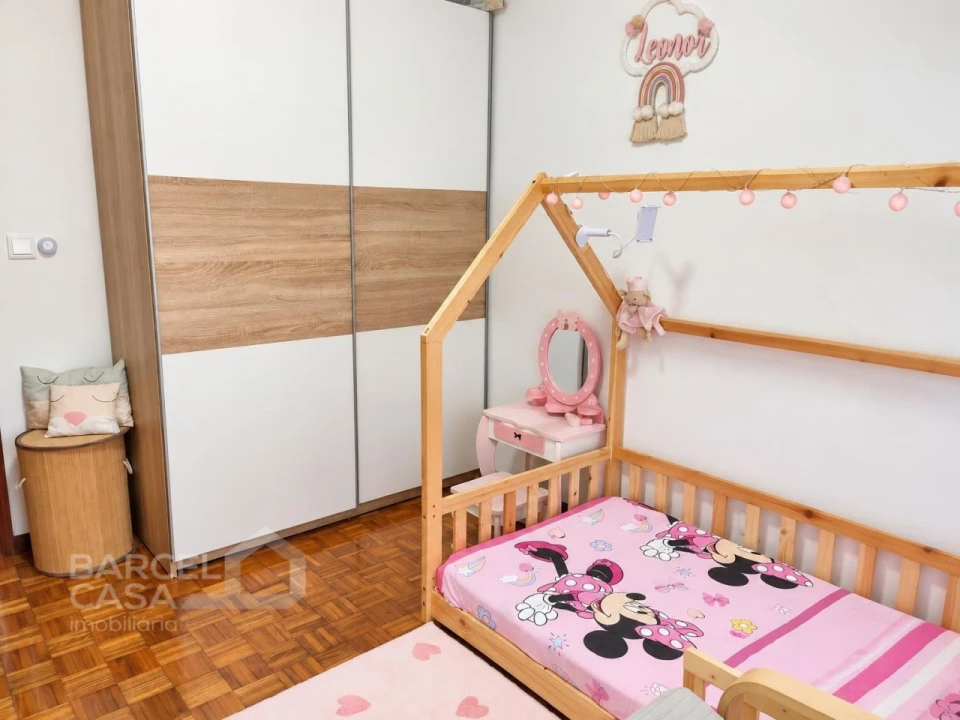 Apartamento T2 para Venda em Arcozelo Foto 10